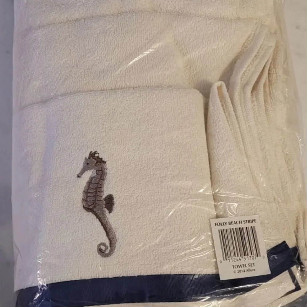 Allure Home Creation Folly Beach Cotton Three Piece Towel Set